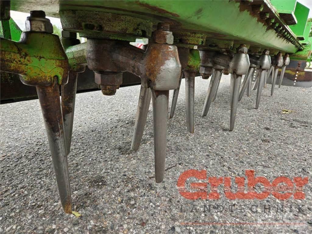 Fliegl S 3000 Erpici rotanti e motozappe