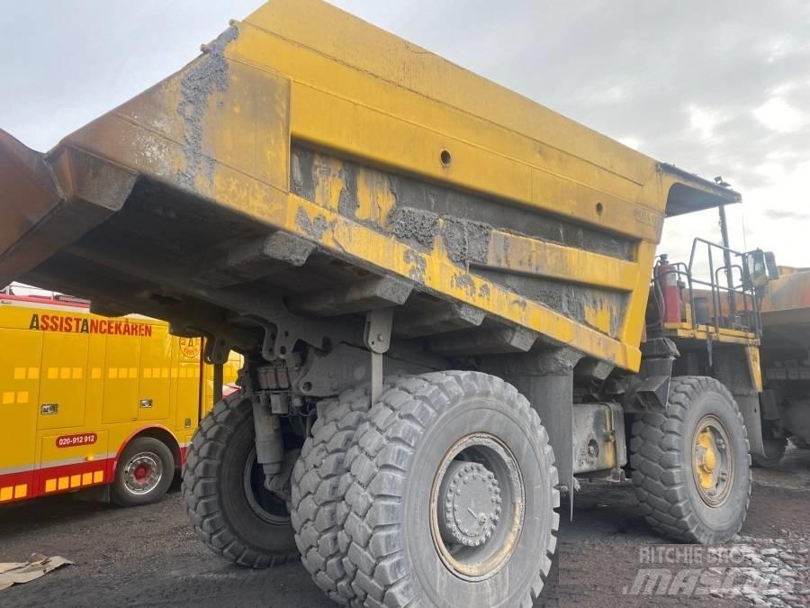 Komatsu HD405-7 Dumper a telaio rigido