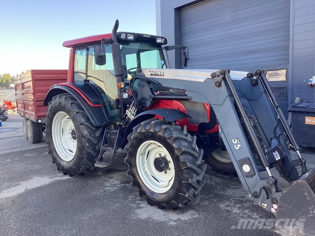 Valtra N141 Trattori