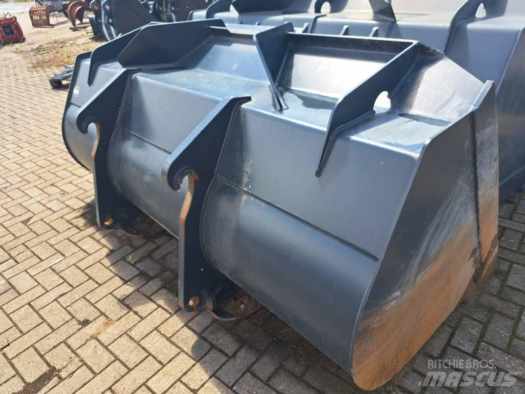 Hyundai HL955A Benne