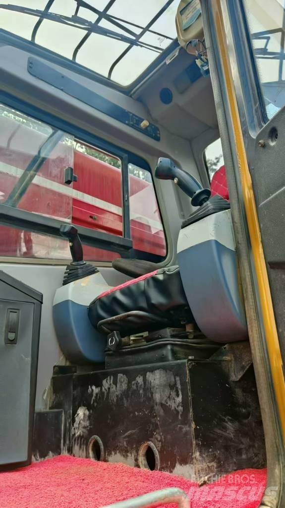 Sany STC 250 H Gru per tutti i terreni
