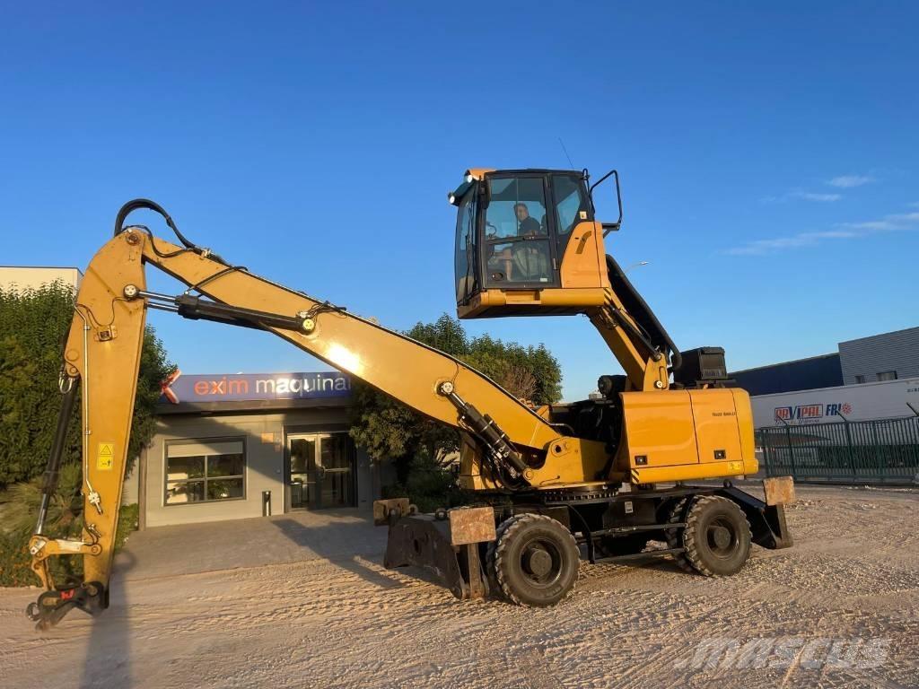 CAT MH 3022 Movimentazione rifiuti