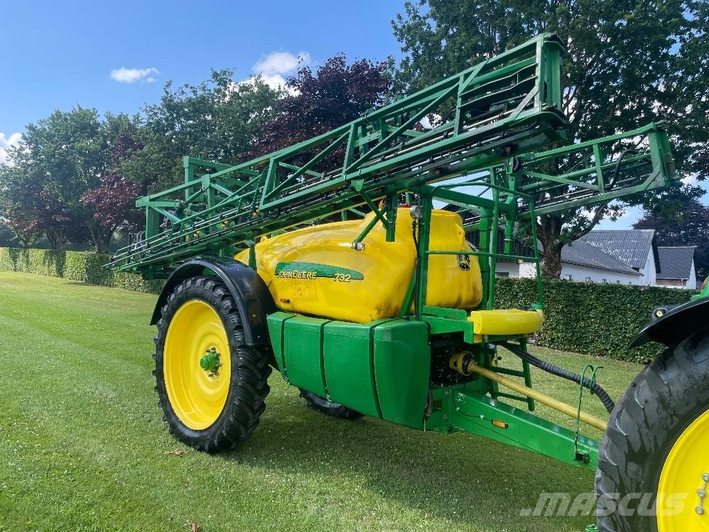 John Deere 732 Irroratrici trainate