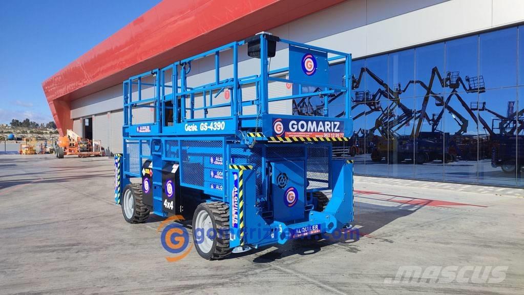 Genie GS 4390 RT Piattaforme a pantografo