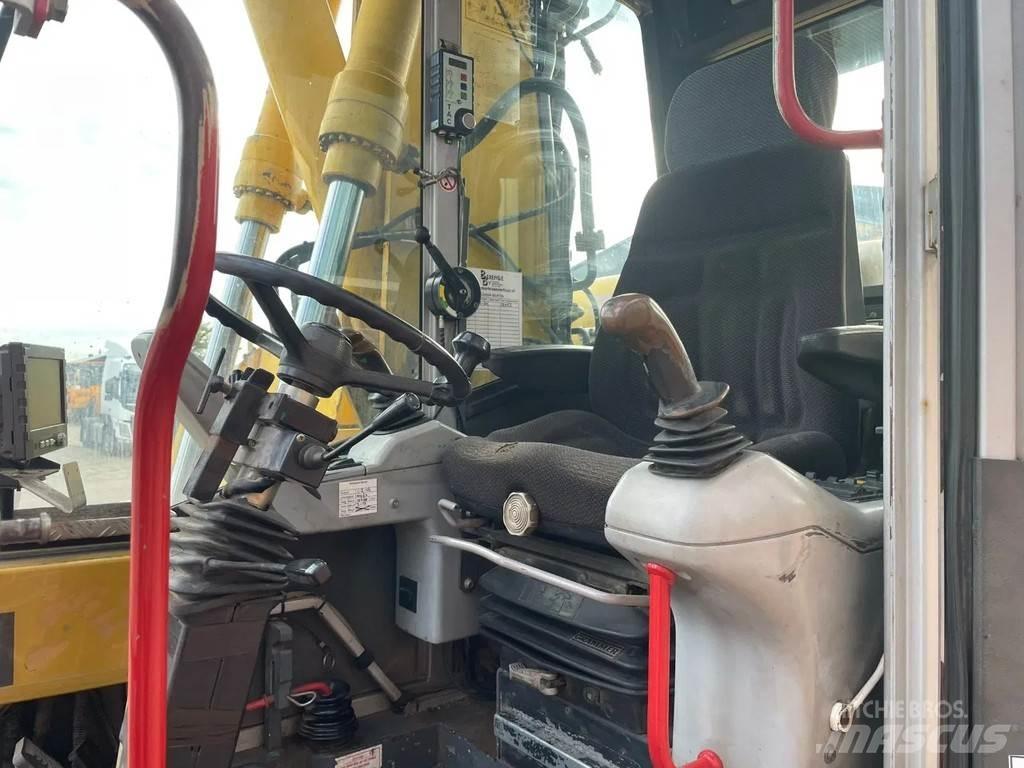 Atlas 1404K Escavatori gommati