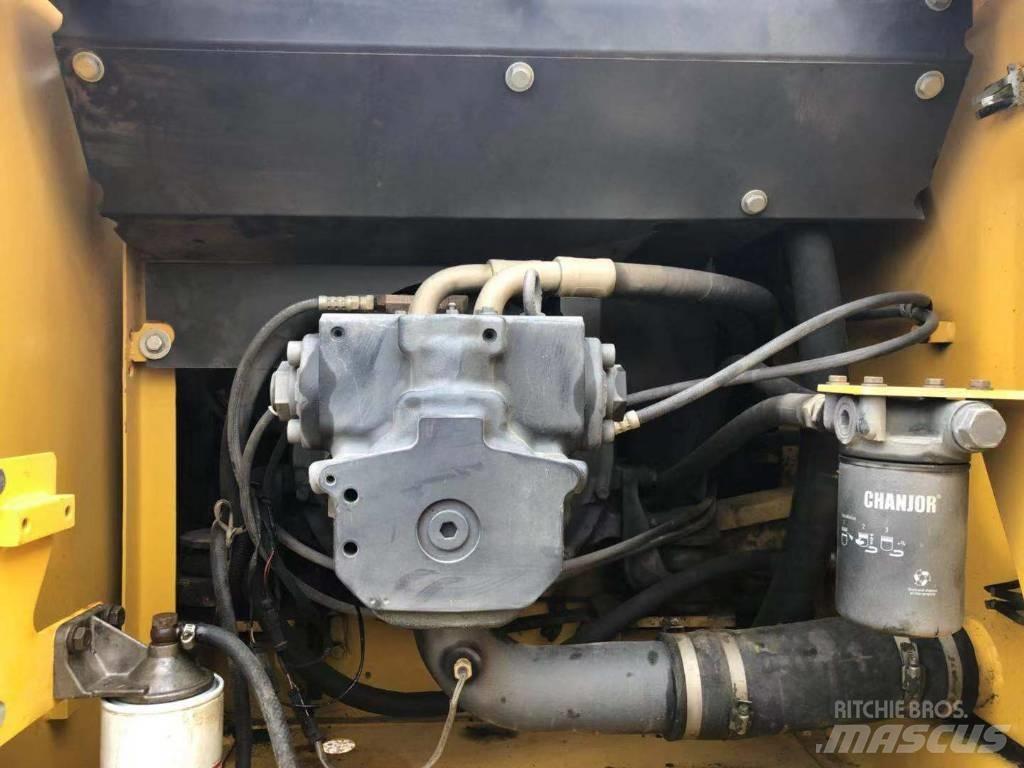 Komatsu pc200-7 Escavatori cingolati