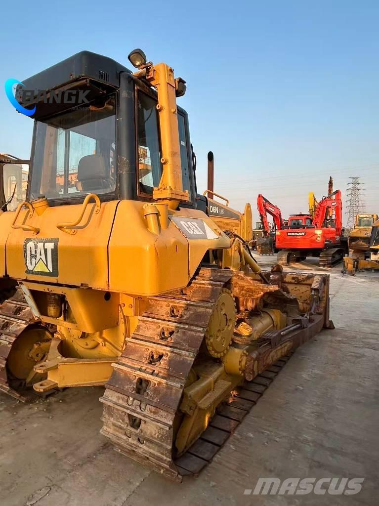 CAT D 6 N Dozer cingolati