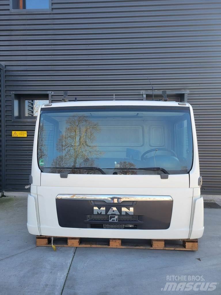 MAN TGM - Day cab Cabine e interni