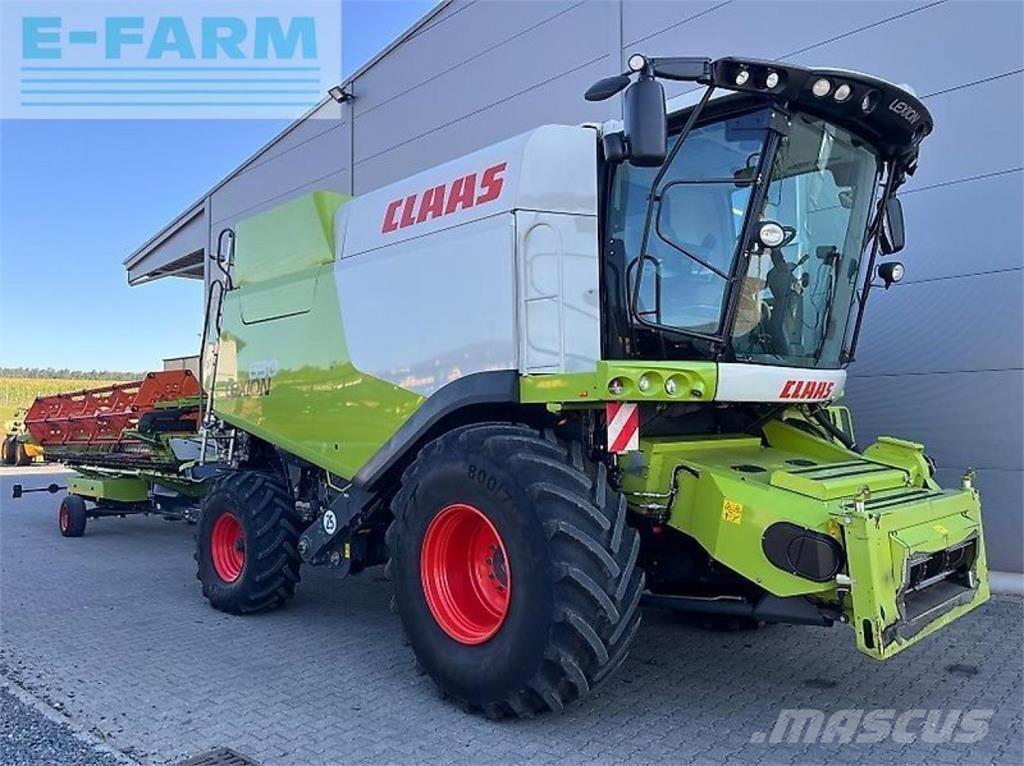 CLAAS lexion 630 Mietitrebbiatrici