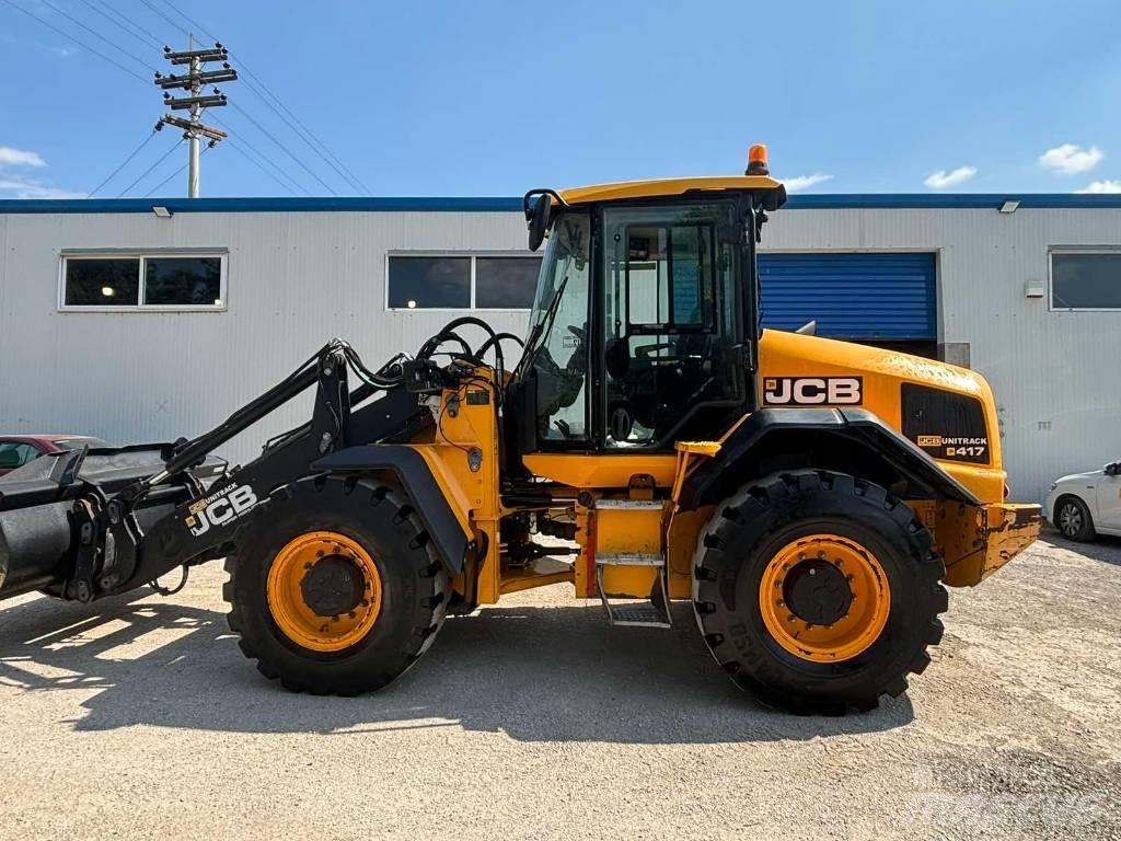 JCB 417 Pale gommate