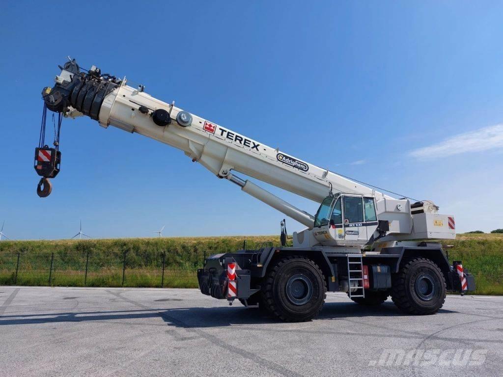 Terex RT100 Gru per terreni difficili