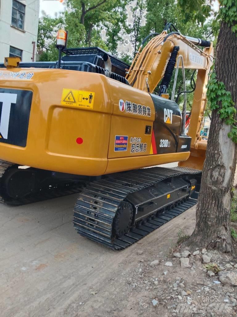 CAT 320 D L Escavatori cingolati