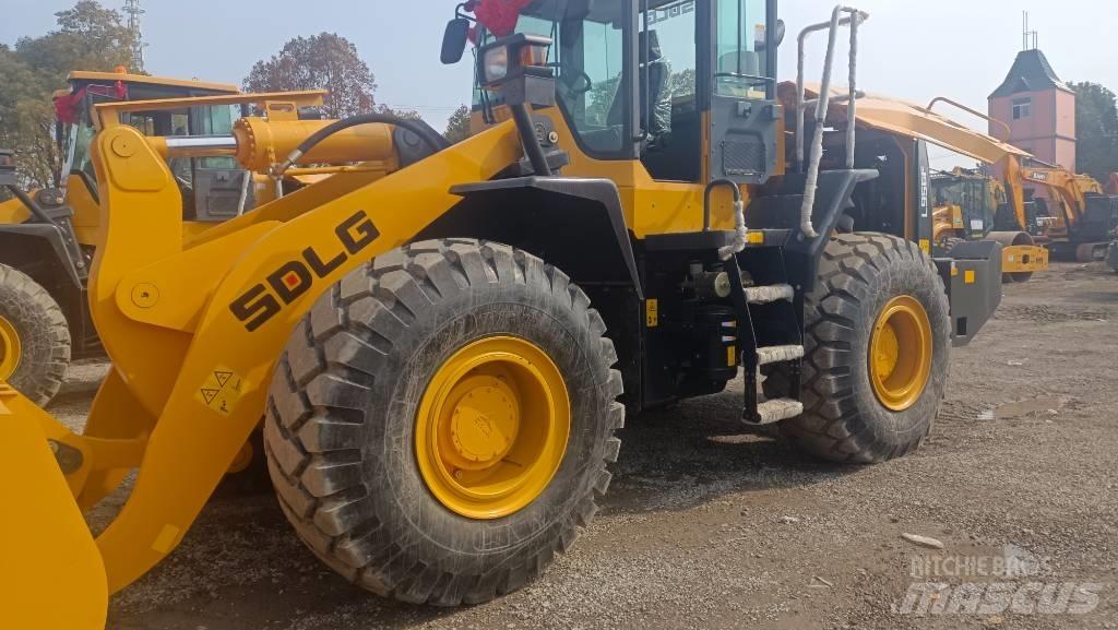 SDLG LG 956 L Pale gommate