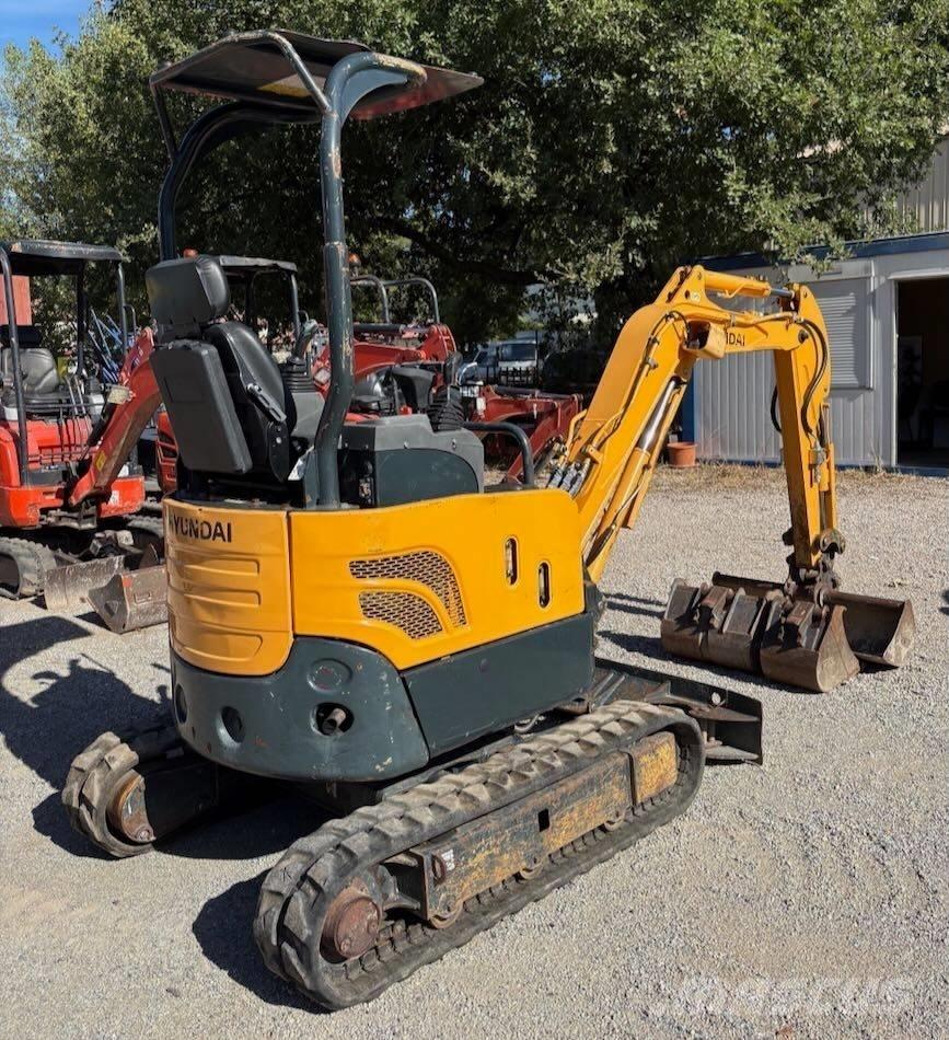 Hyundai R17-9 Miniescavatori