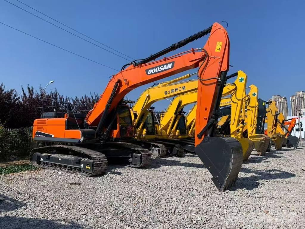Doosan 300-7 Escavatori cingolati