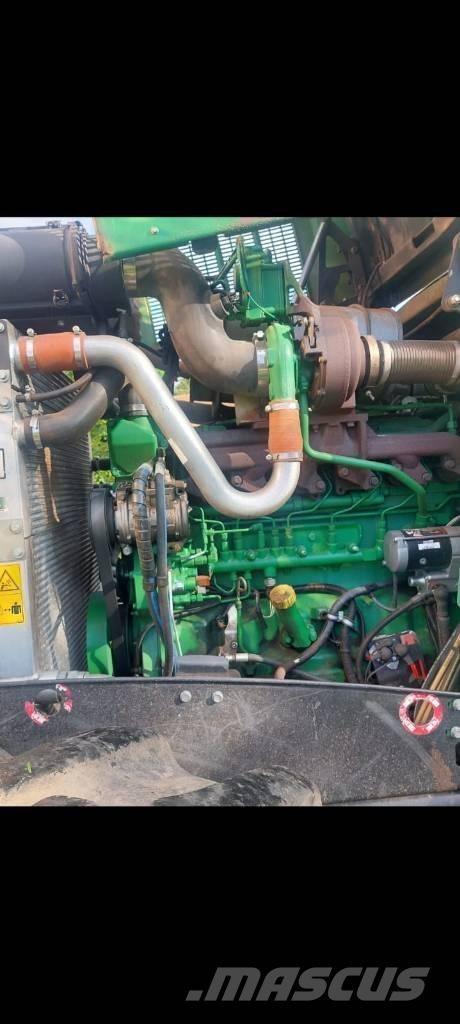 John Deere 1070 E Abbattitrici, Disboscatrici