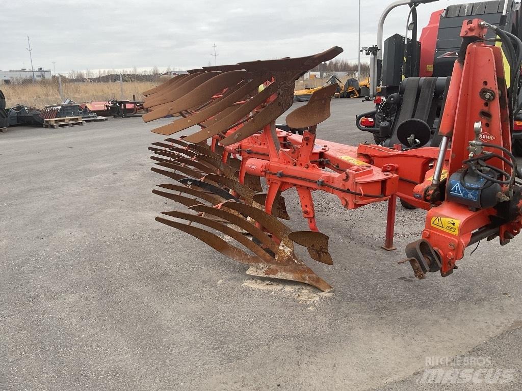 Kuhn Varimaster 122 Aratri reversibili