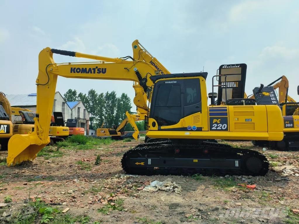 Komatsu PC 220-8 Escavatori cingolati