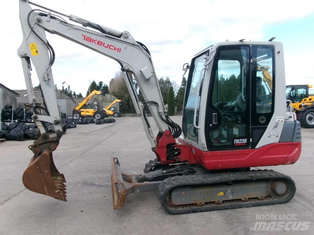 Takeuchi TB 235 Miniescavatori