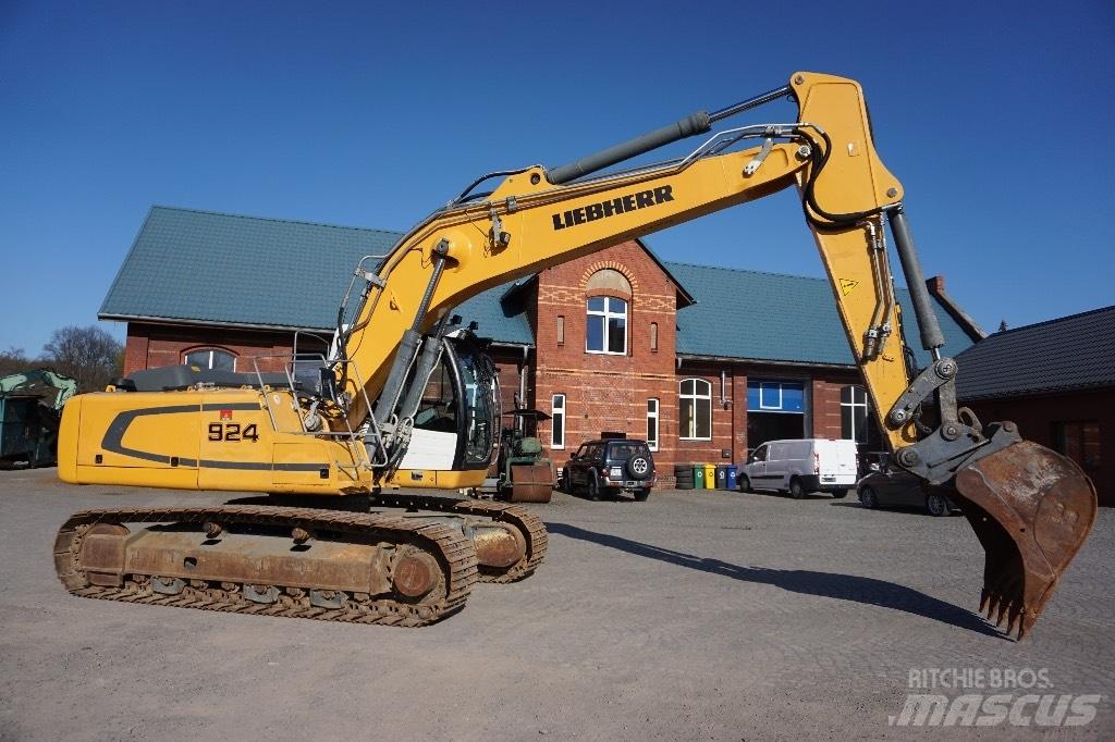 Liebherr R 924 LC Escavatori cingolati