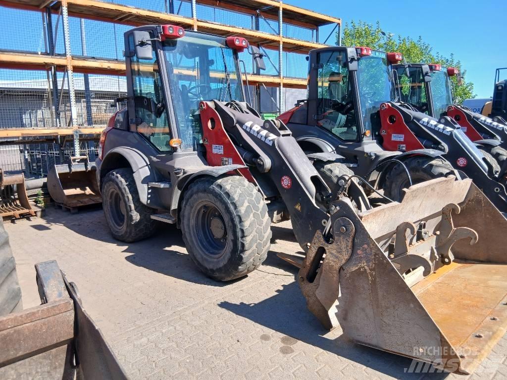 Mecalac AF 1200 Pale gommate