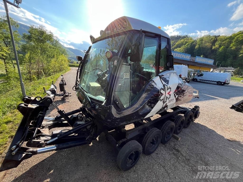 Prinoth Bison X Battipista