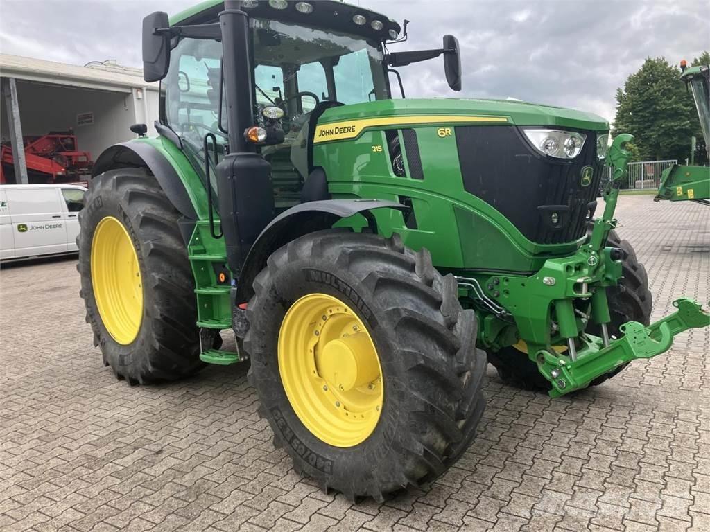John Deere 6R 215 Trattori