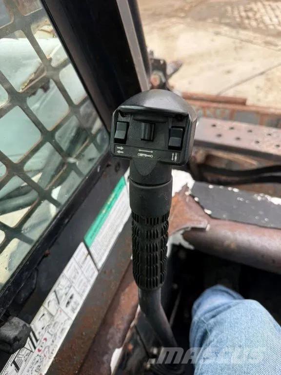 Bobcat 773 Mini Pale Gommate