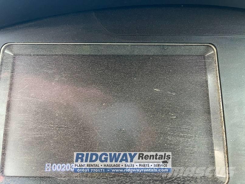 Komatsu WA 380-8 Pale gommate