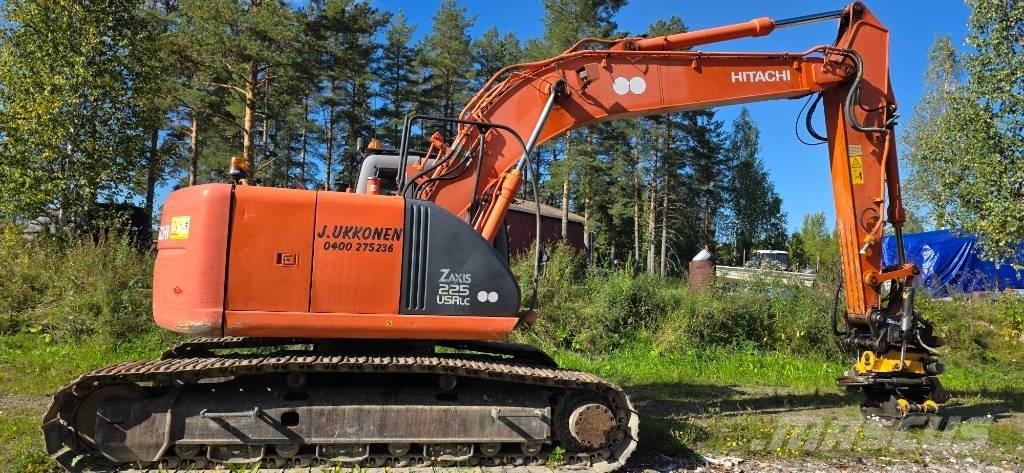 Hitachi ZX 225 USR Escavatori cingolati