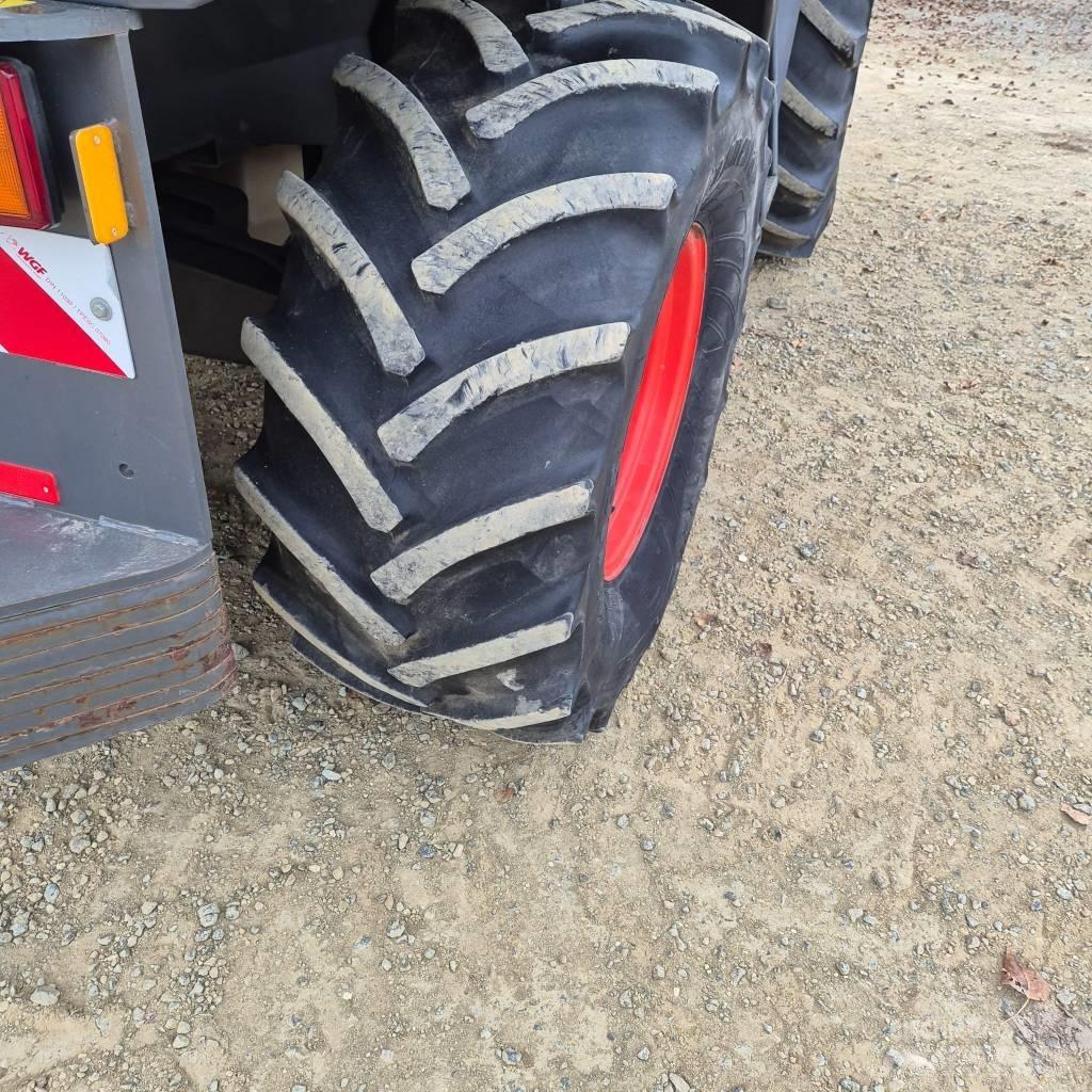 CLAAS Jaguar 870 Trince semoventi