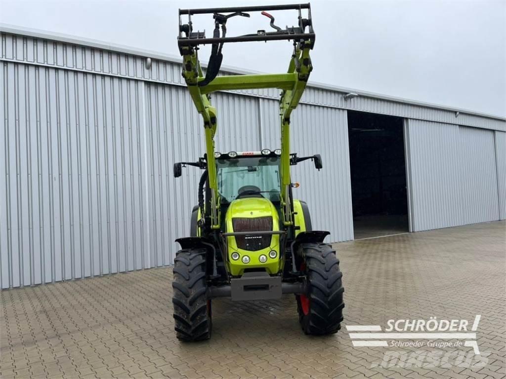 CLAAS AXOS 330 Trattori