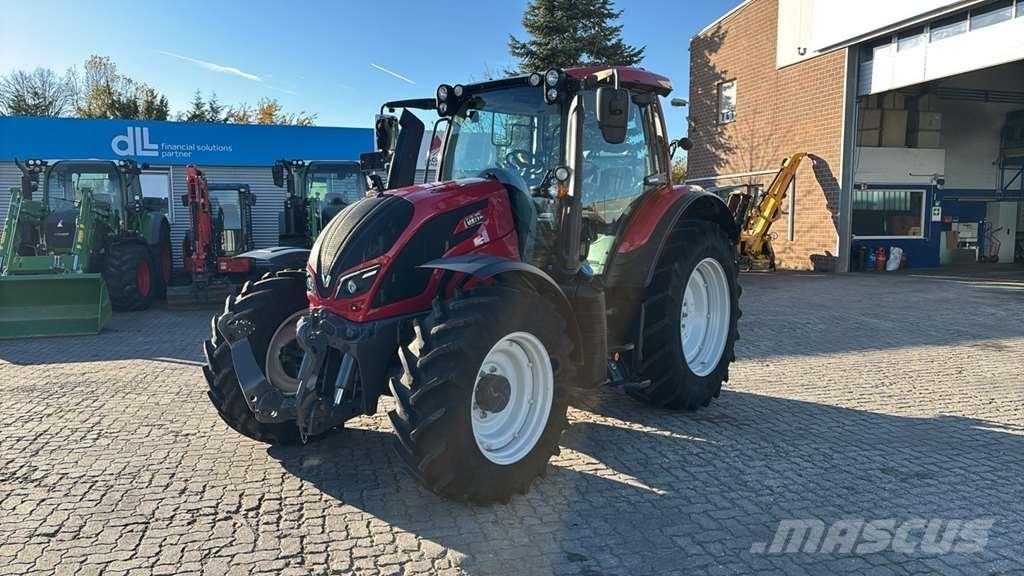 Valtra N134 0 Trattori
