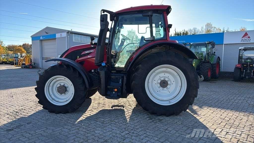 Valtra N134 0 Trattori