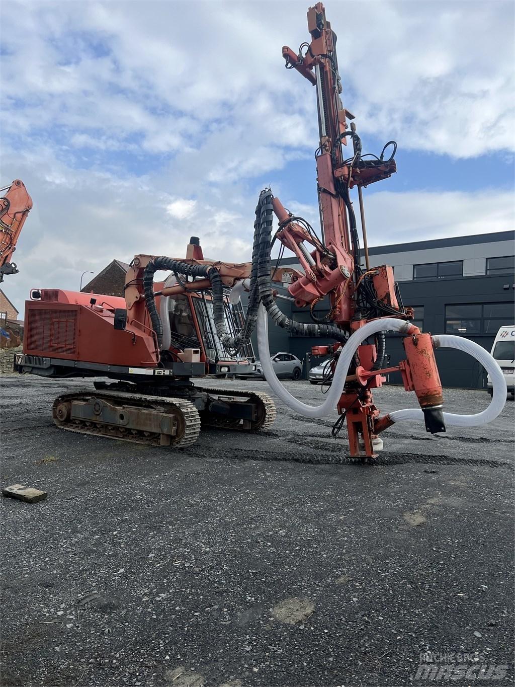 Sandvik DQ 500 Perforatrici di superficie