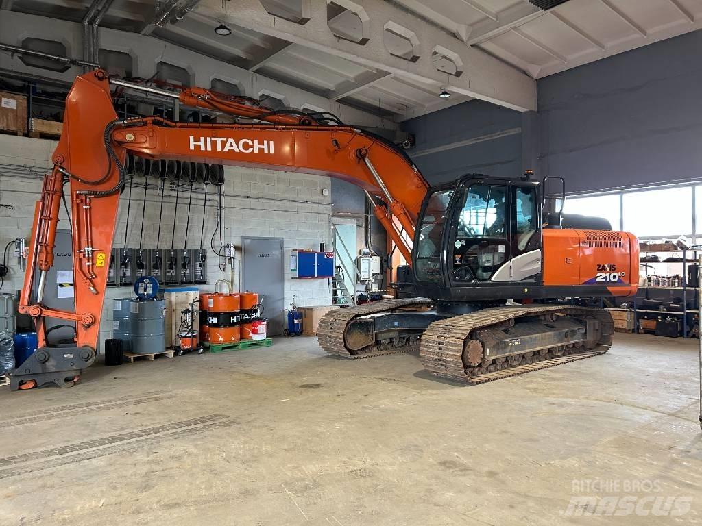 Hitachi ZX 210 LC-6 Escavatori cingolati