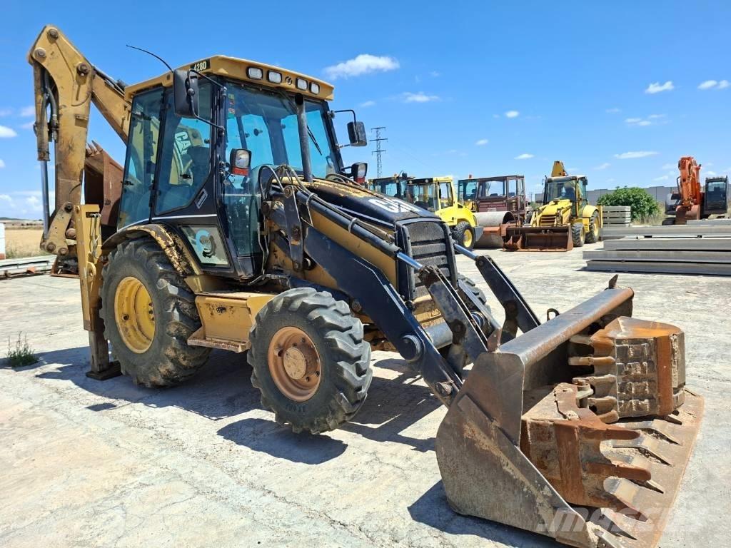 CAT 428 D Terne
