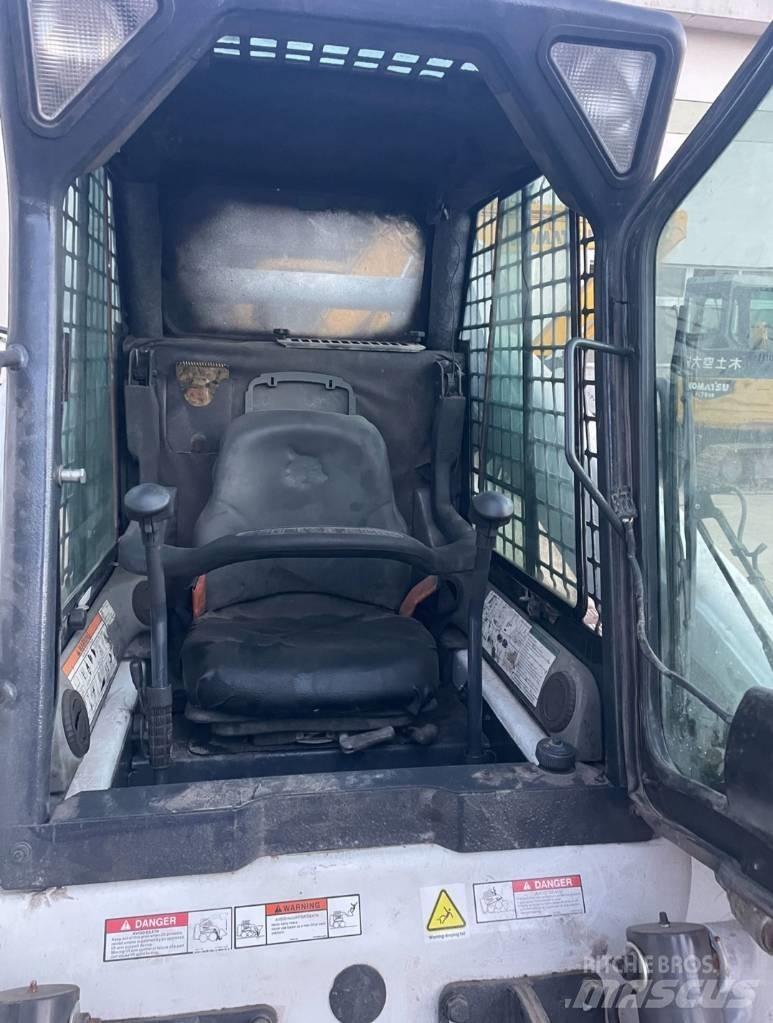 Bobcat T 300 Mini Pale Gommate