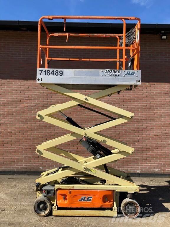 JLG 1930es Piattaforme a pantografo