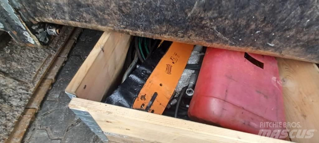 Atlas Kern T23 Abbattitrici, Disboscatrici
