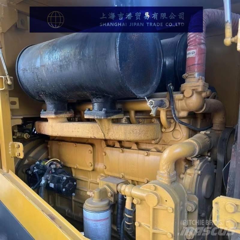 SDLG LG 936 L Pale gommate