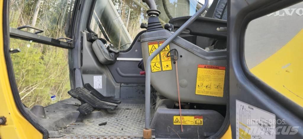 Volvo EC 240 LC Escavatori cingolati