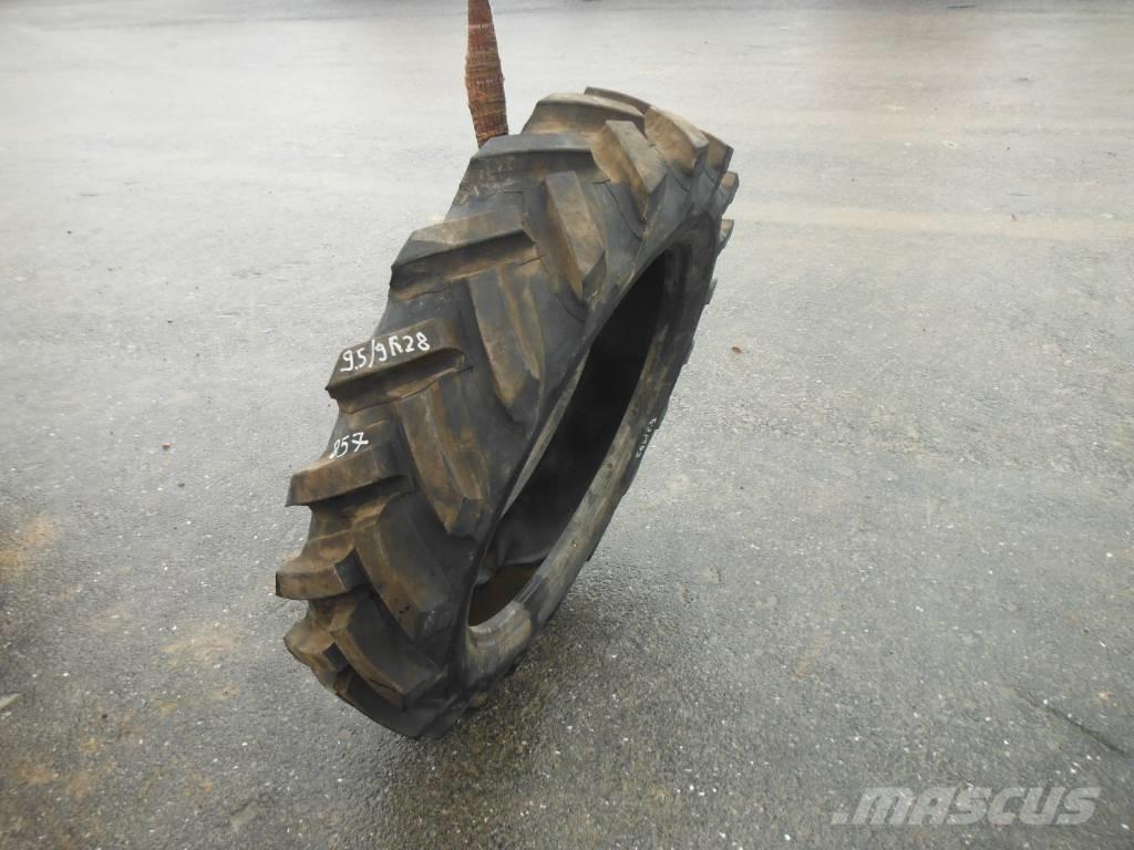 Michelin 9.5/9R28 Pneumatici, ruote e cerchioni