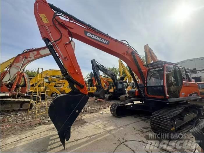 Doosan DX300LC-9C Escavatori cingolati