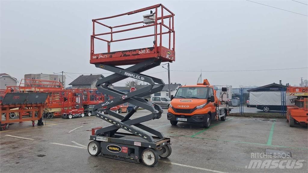 SkyJack SJIII3220 Piattaforme a pantografo