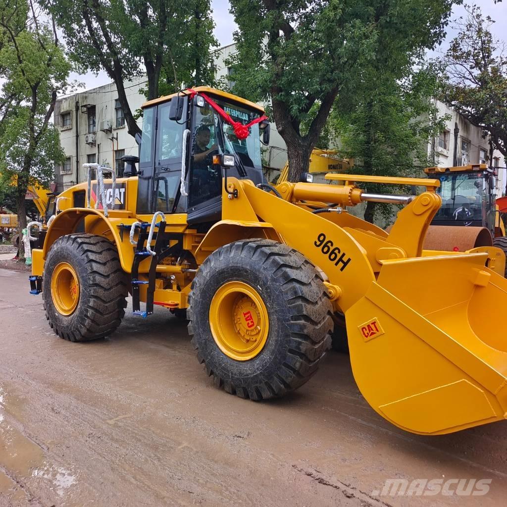 CAT 966 H Pale gommate