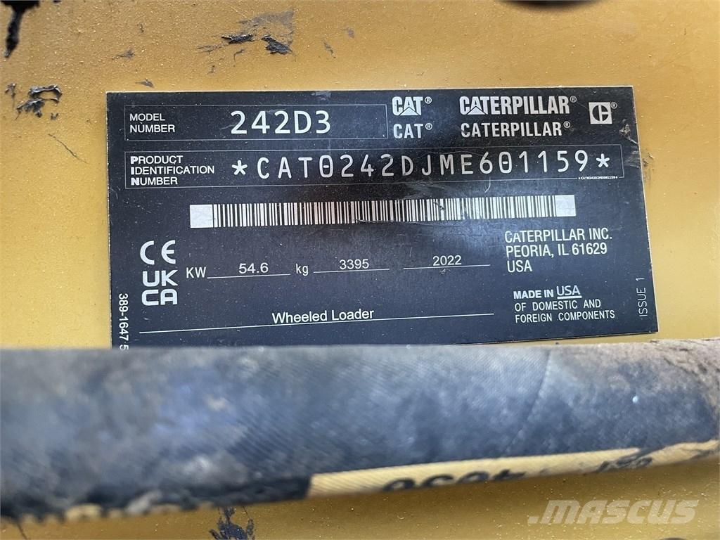 CAT 242D3 Mini Pale Gommate