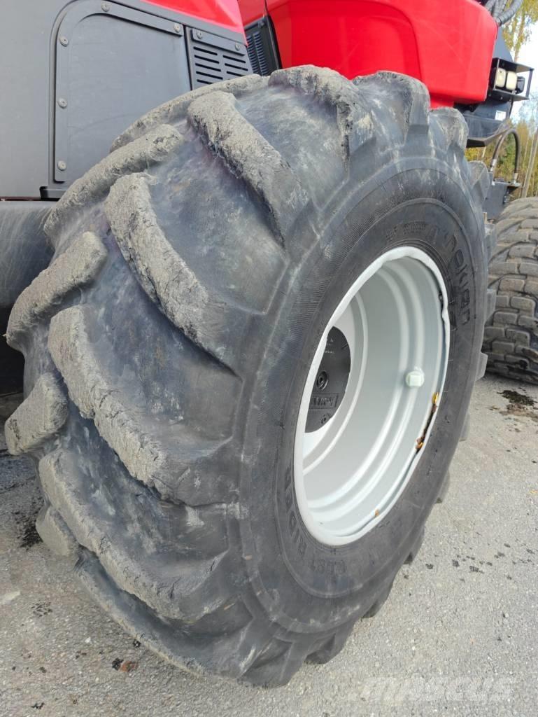 Komatsu 951 Abbattitrici, Disboscatrici