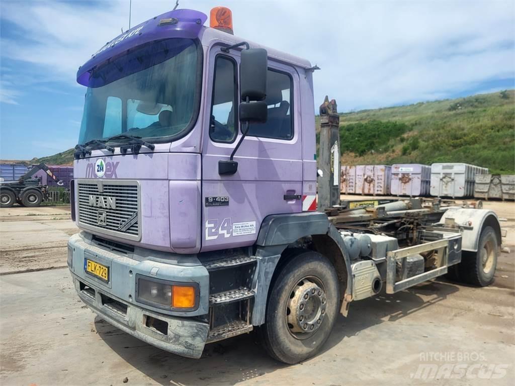 MAN F 2000 Autocabinati