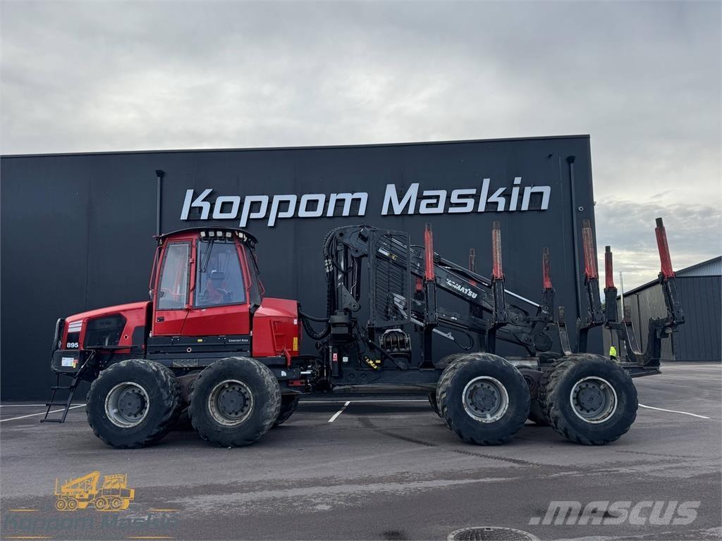 Komatsu 895 Forwarder